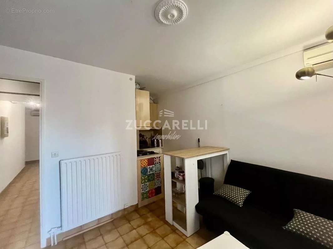 Appartement à VILLENEUVE-LOUBET