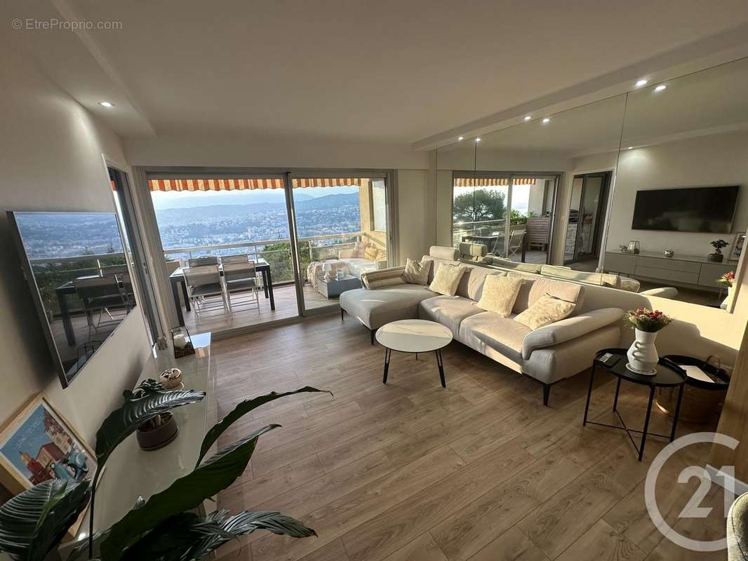 Appartement à NICE