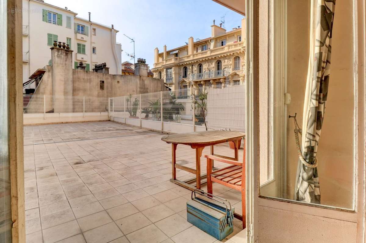 Appartement à NICE