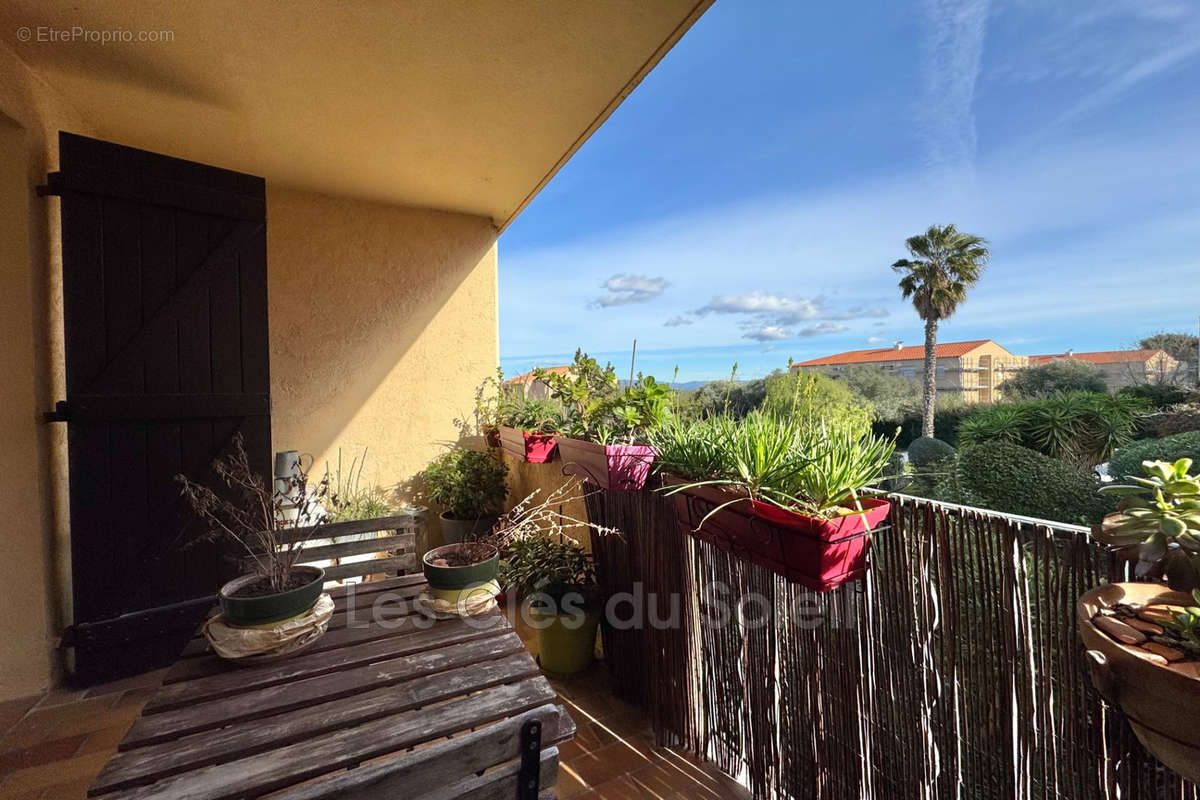 Appartement à HYERES