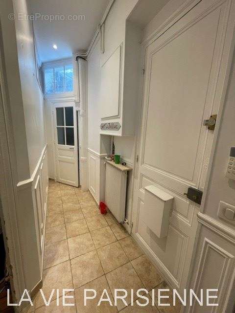 Appartement à PARIS-15E