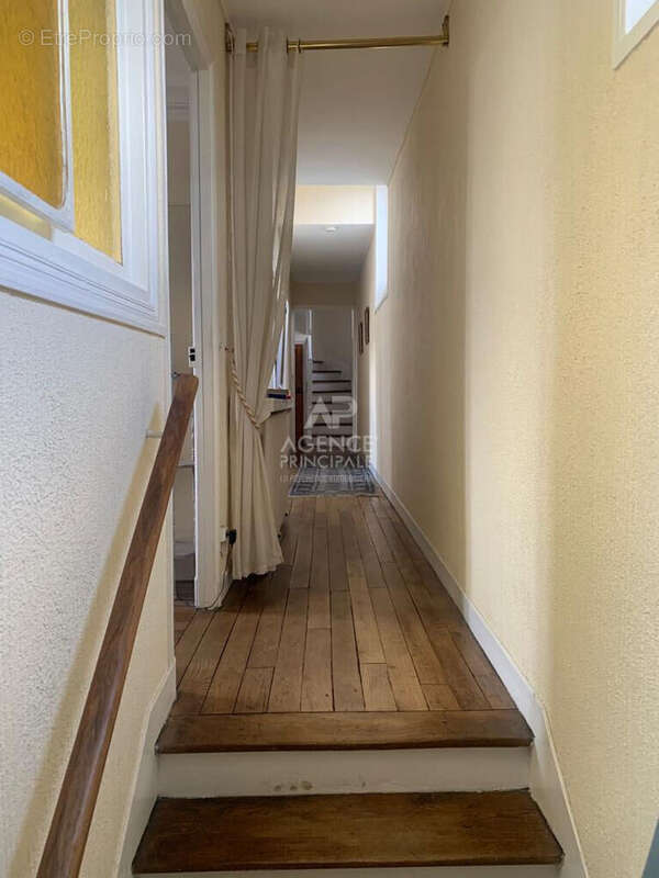 Appartement à MAISONS-LAFFITTE