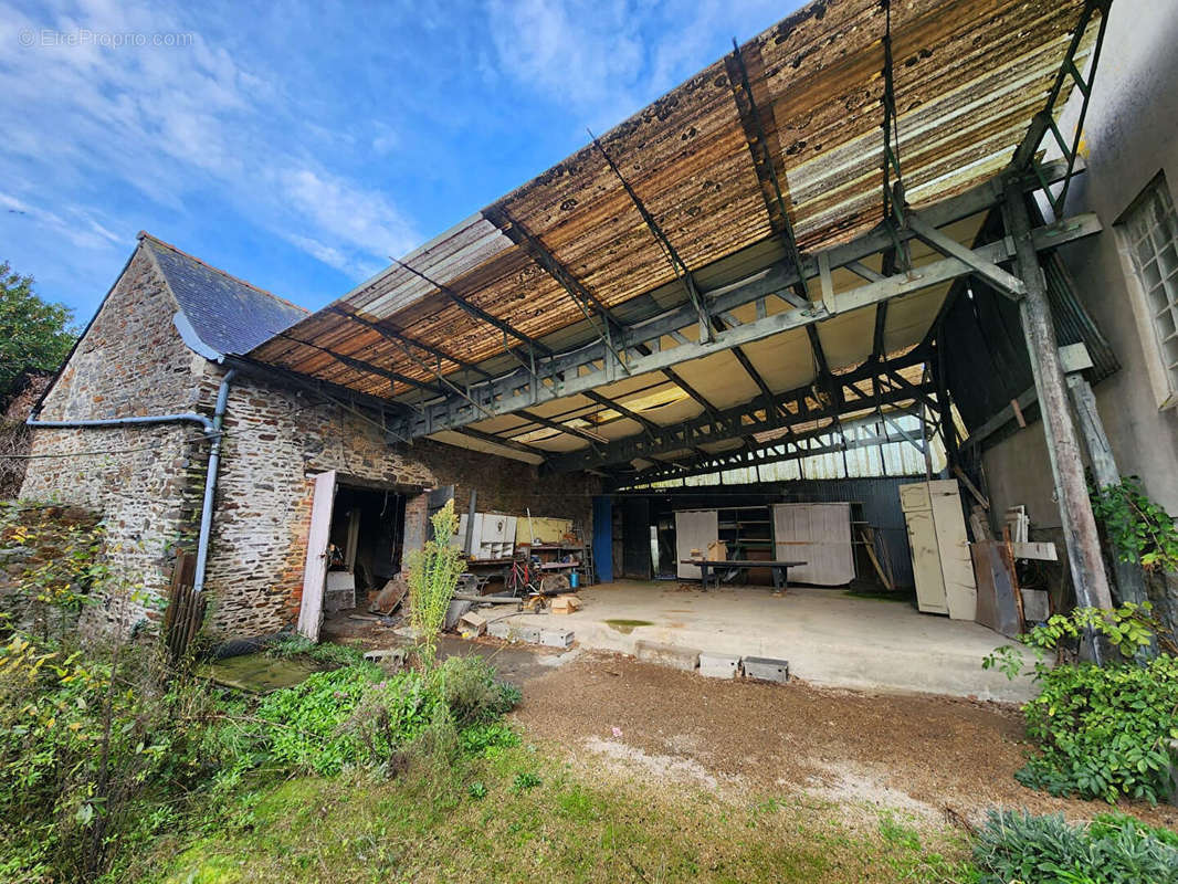 Maison à DOL-DE-BRETAGNE