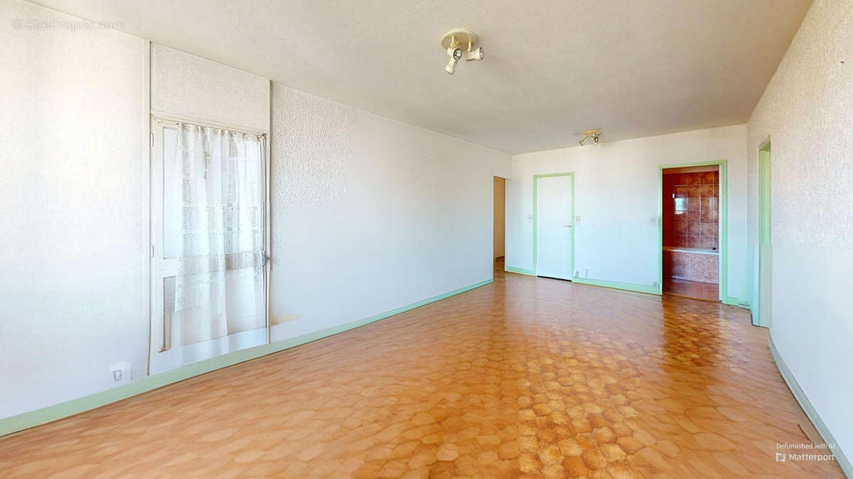 Appartement à MARSEILLE-10E