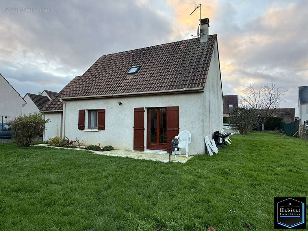 Maison à NANTEUIL-LE-HAUDOUIN