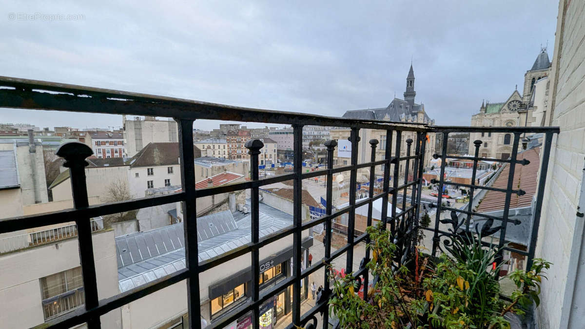 Appartement à SAINT-DENIS