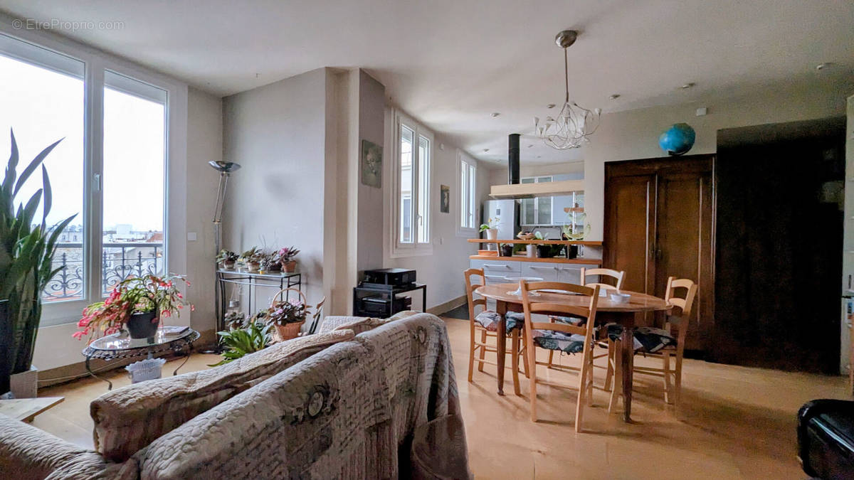 Appartement à SAINT-DENIS