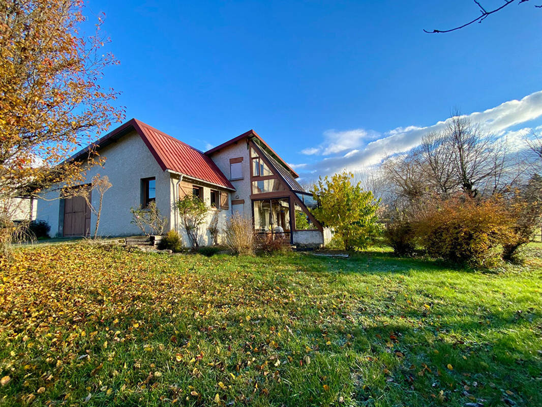 Maison à SAINT-CASSIEN