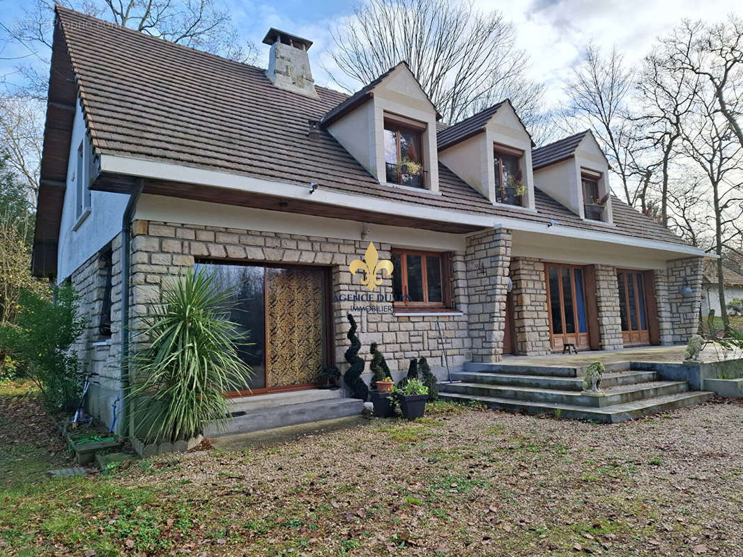 Maison à LAMORLAYE