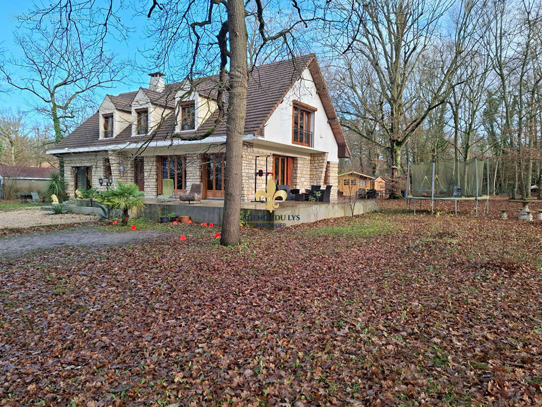 Maison à LAMORLAYE