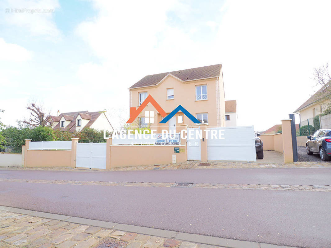 Maison à POISSY