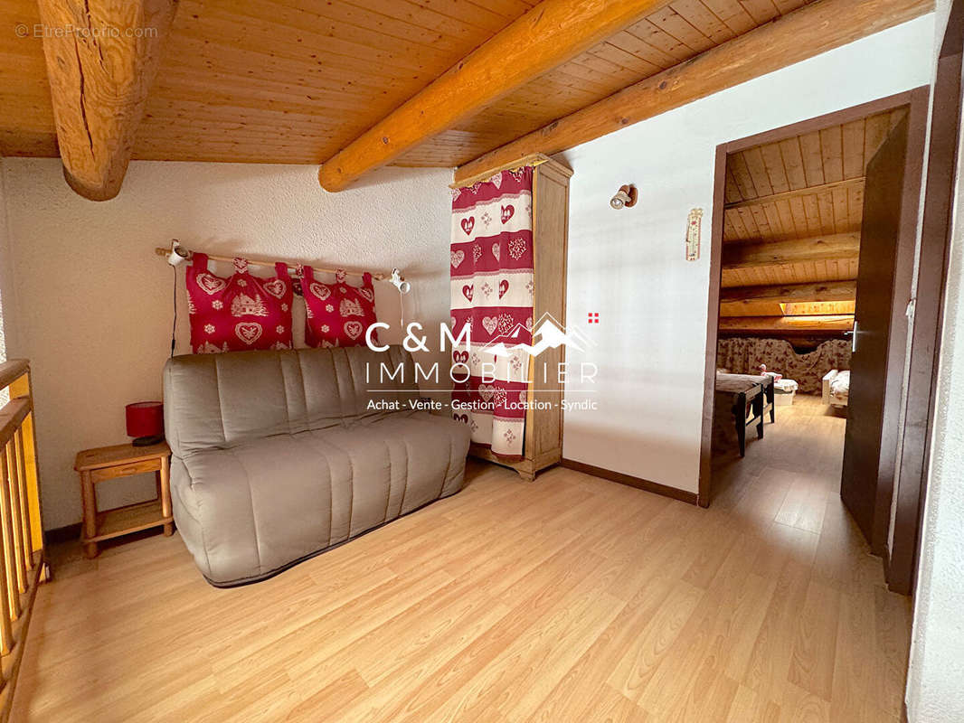 Appartement à ALBIEZ-MONTROND