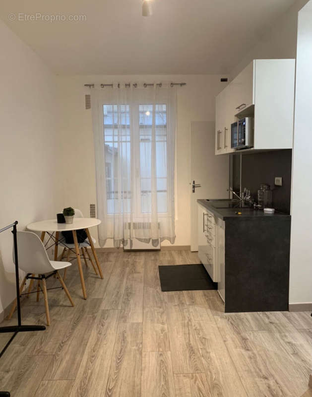 Appartement à LEVALLOIS-PERRET