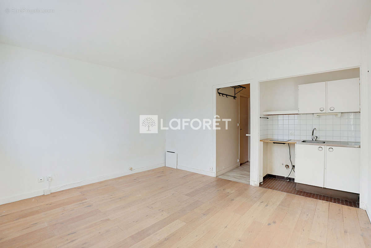 Appartement à PARIS-11E