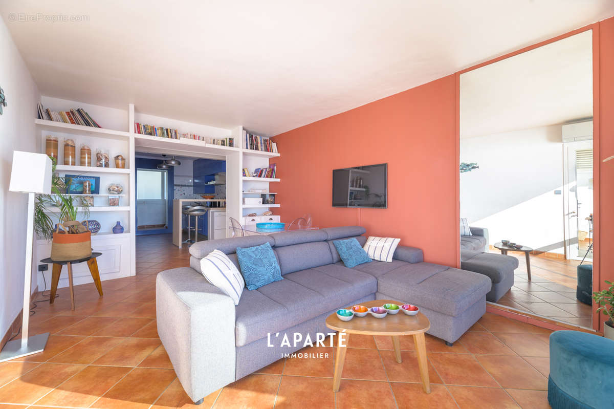 Appartement à MARSEILLE-7E