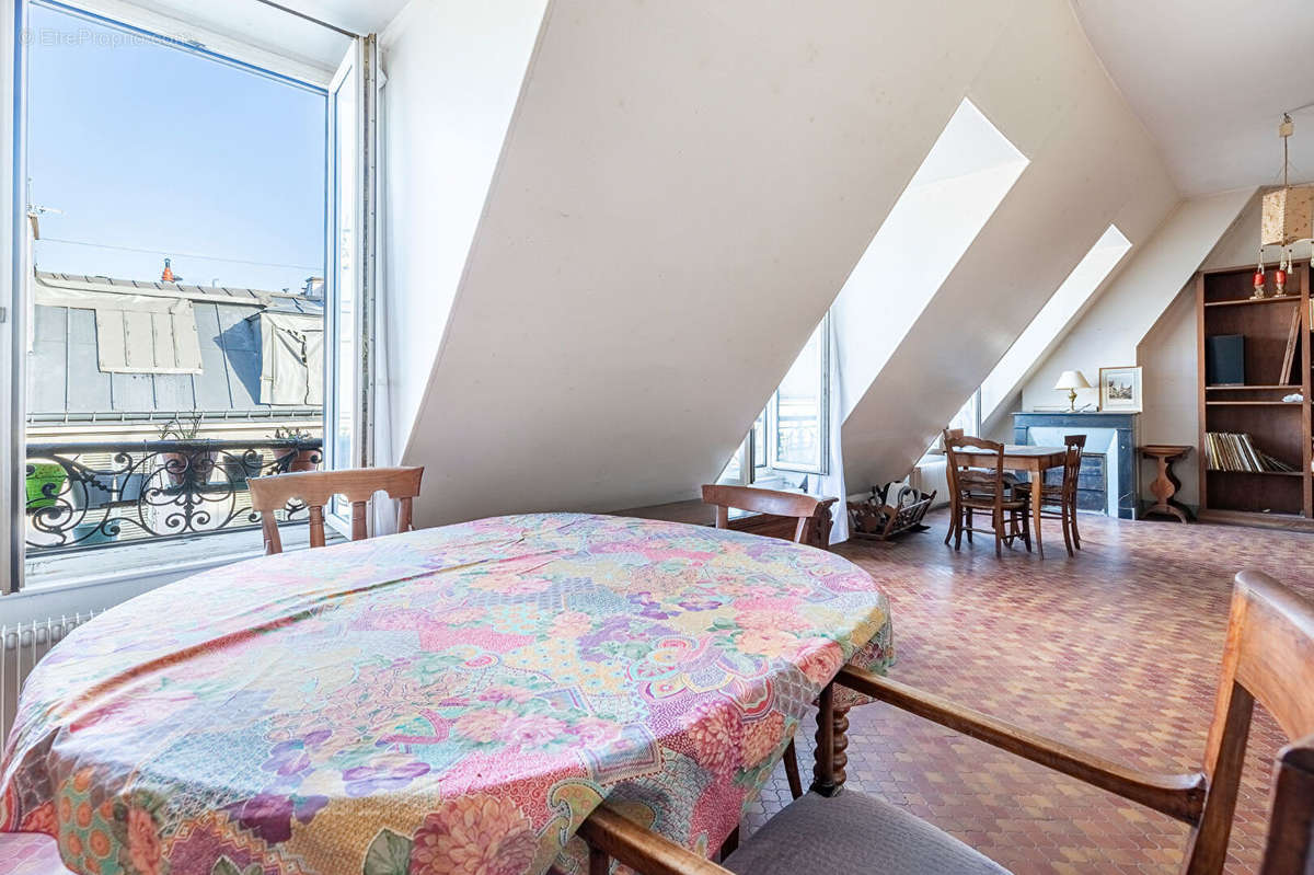 Appartement à PARIS-5E