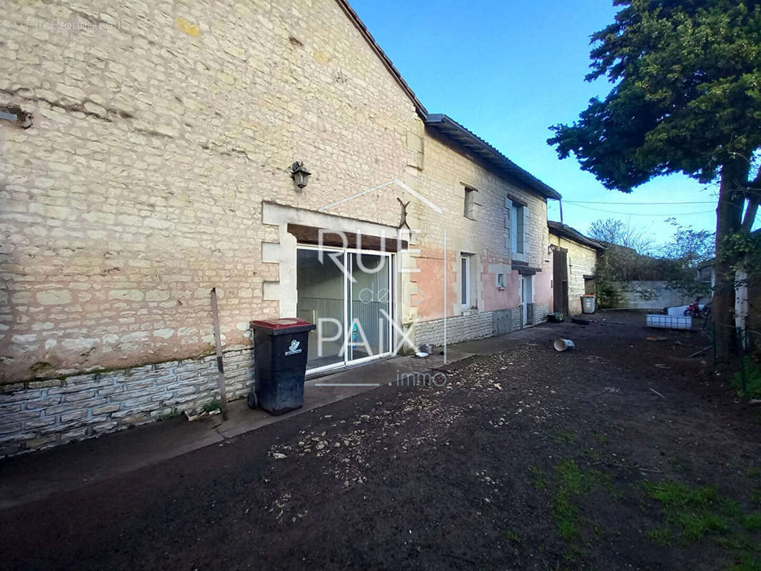 Maison à LOUDUN