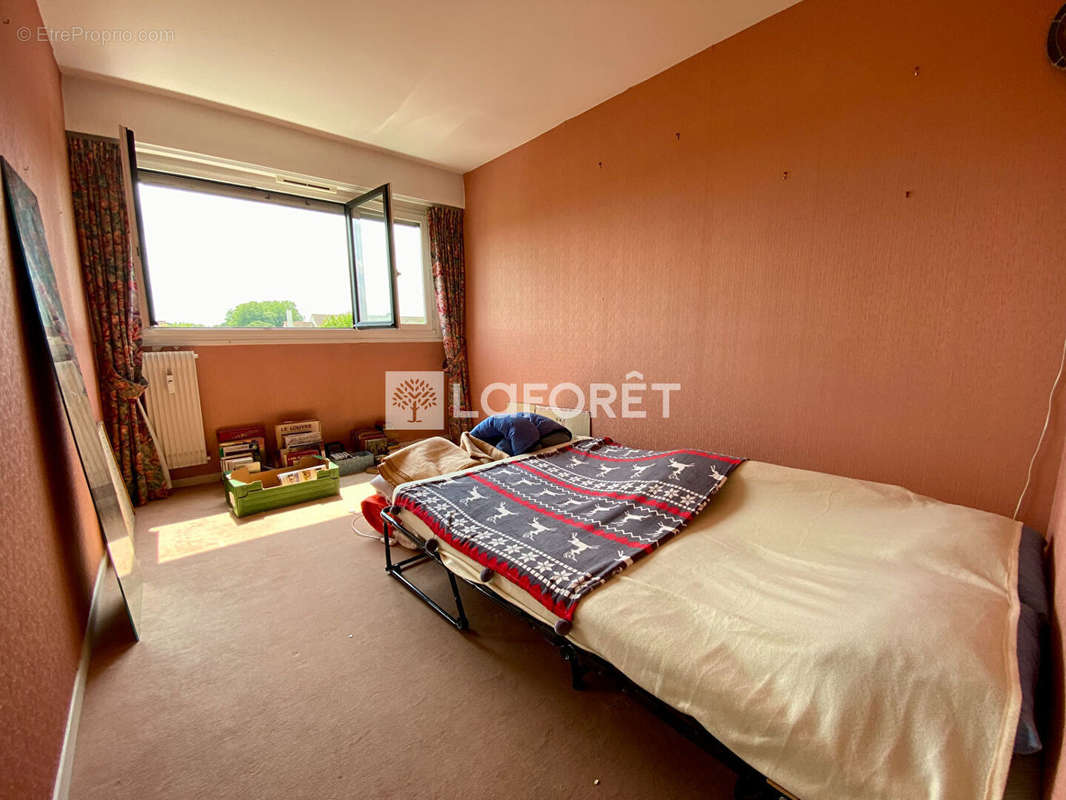 Appartement à VERNEUIL-SUR-SEINE