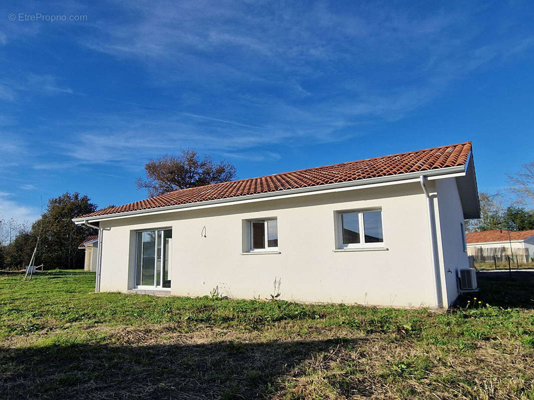 Maison à SAINTE-MARIE-DE-GOSSE