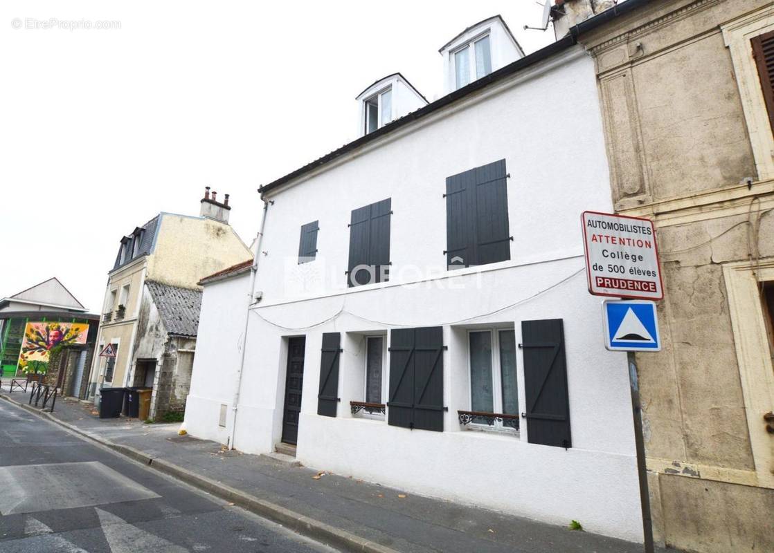 Appartement à VILLIERS-LE-BEL