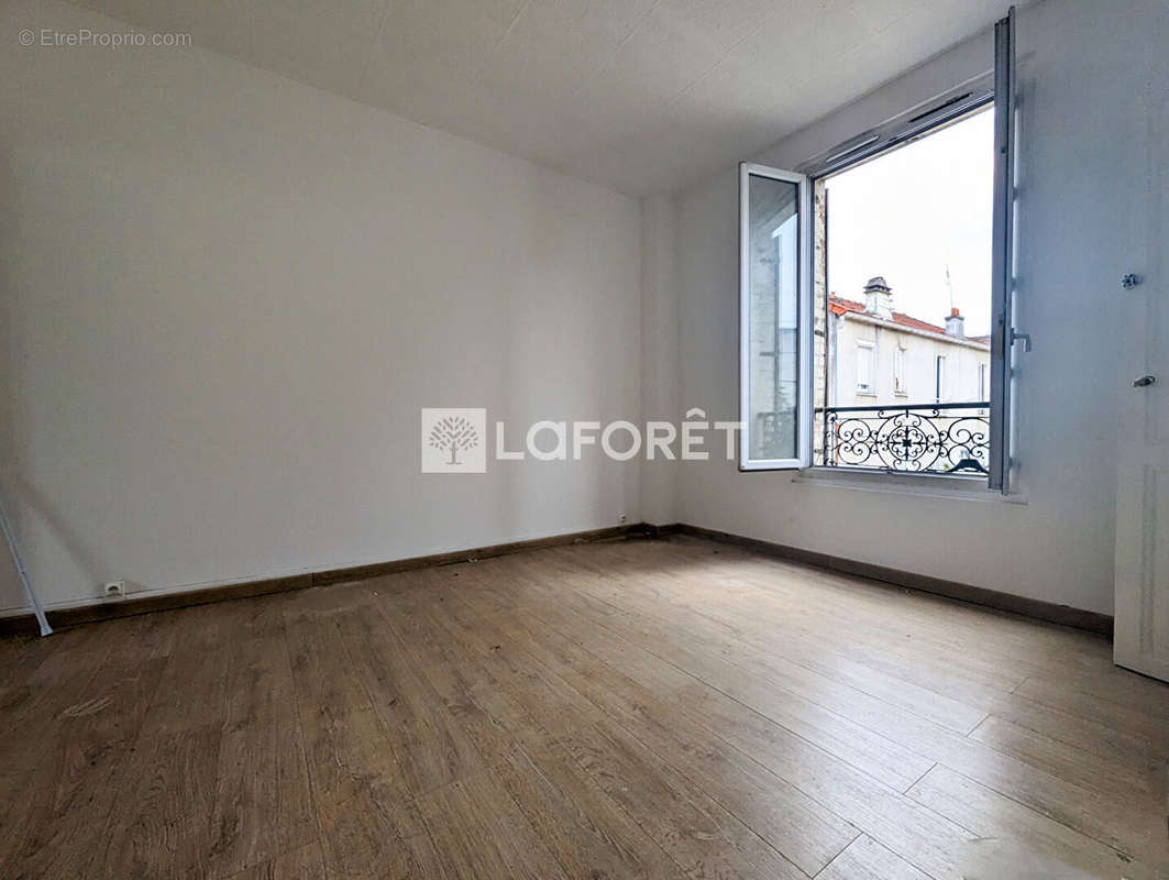 Appartement à PIERREFITTE-SUR-SEINE