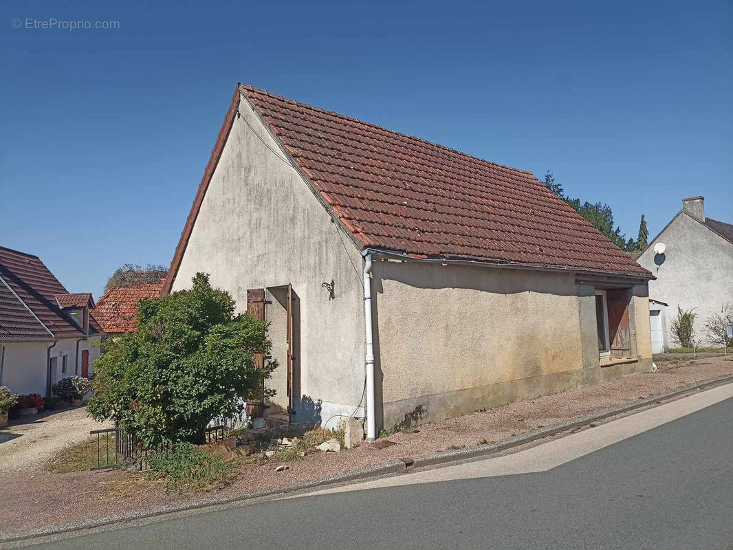 Maison à JUSSY-LE-CHAUDRIER