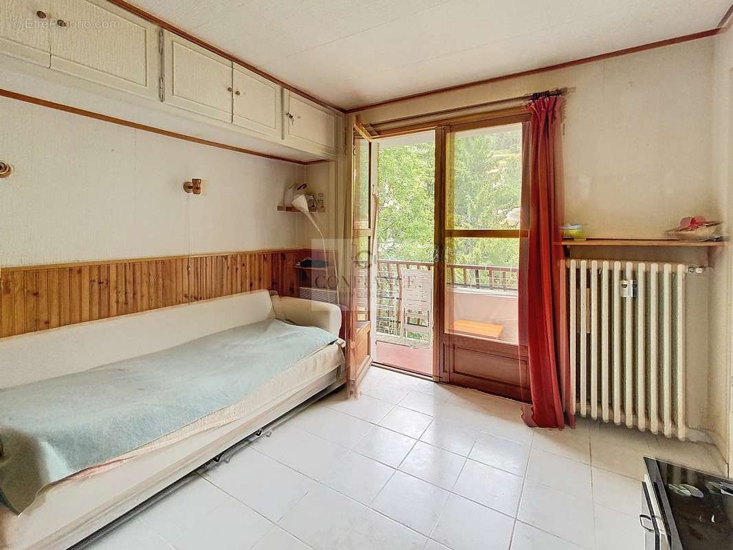 Appartement à SAINT-ETIENNE-DE-TINEE