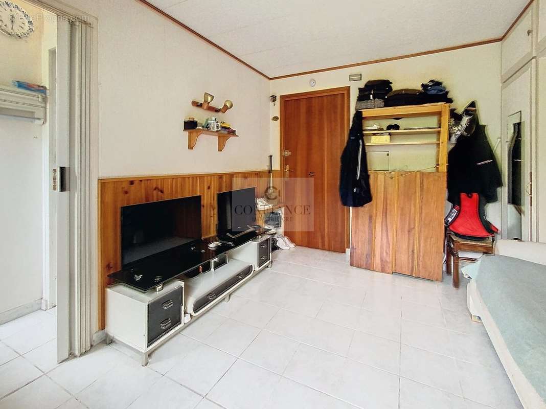 Appartement à SAINT-ETIENNE-DE-TINEE