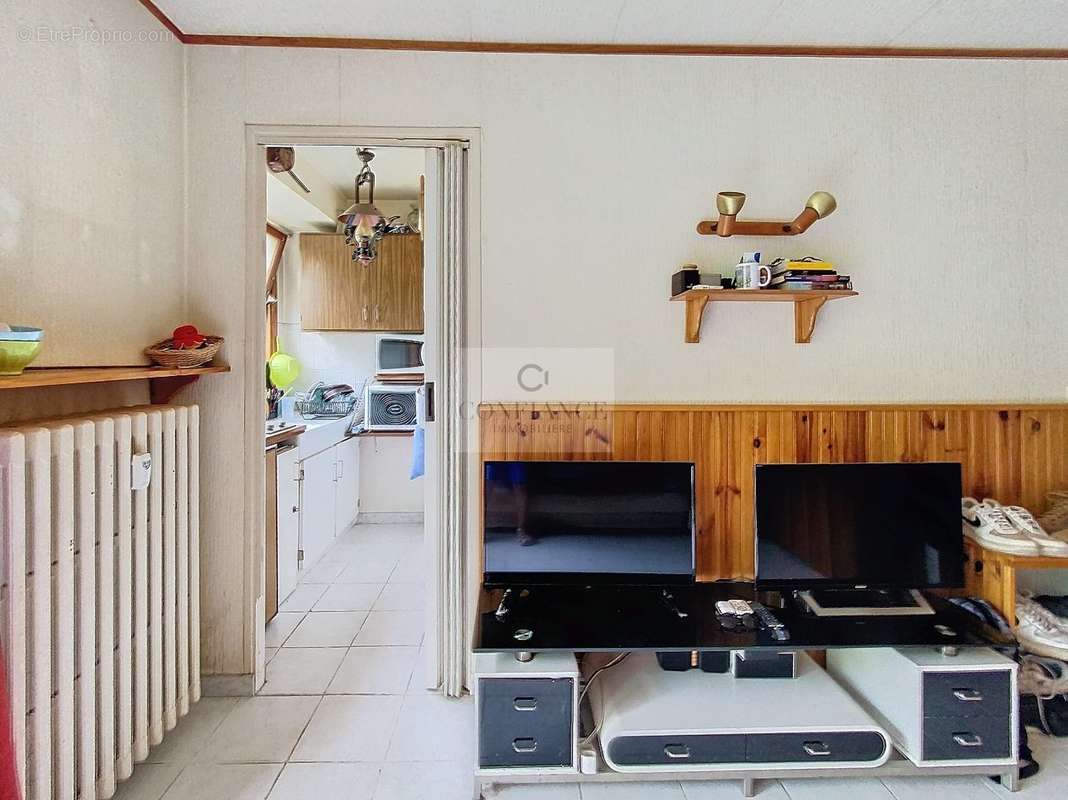 Appartement à SAINT-ETIENNE-DE-TINEE