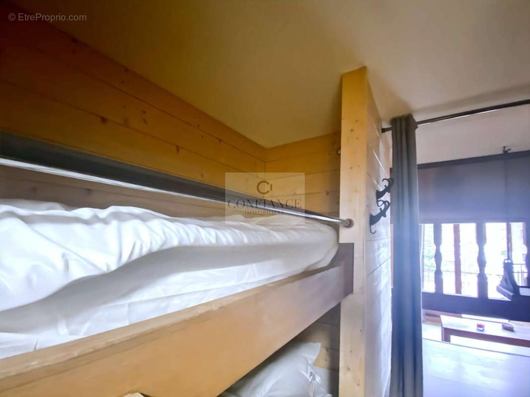 Appartement à SAINT-ETIENNE-DE-TINEE