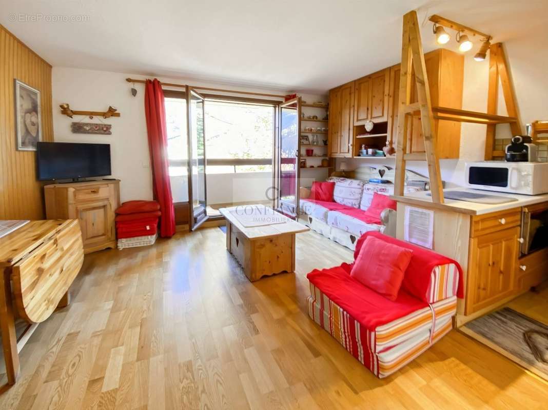 Appartement à SAINT-ETIENNE-DE-TINEE