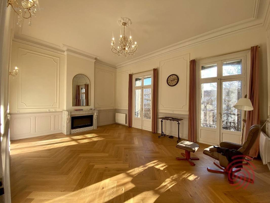 Appartement à BEZIERS