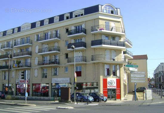 Appartement à SARTROUVILLE