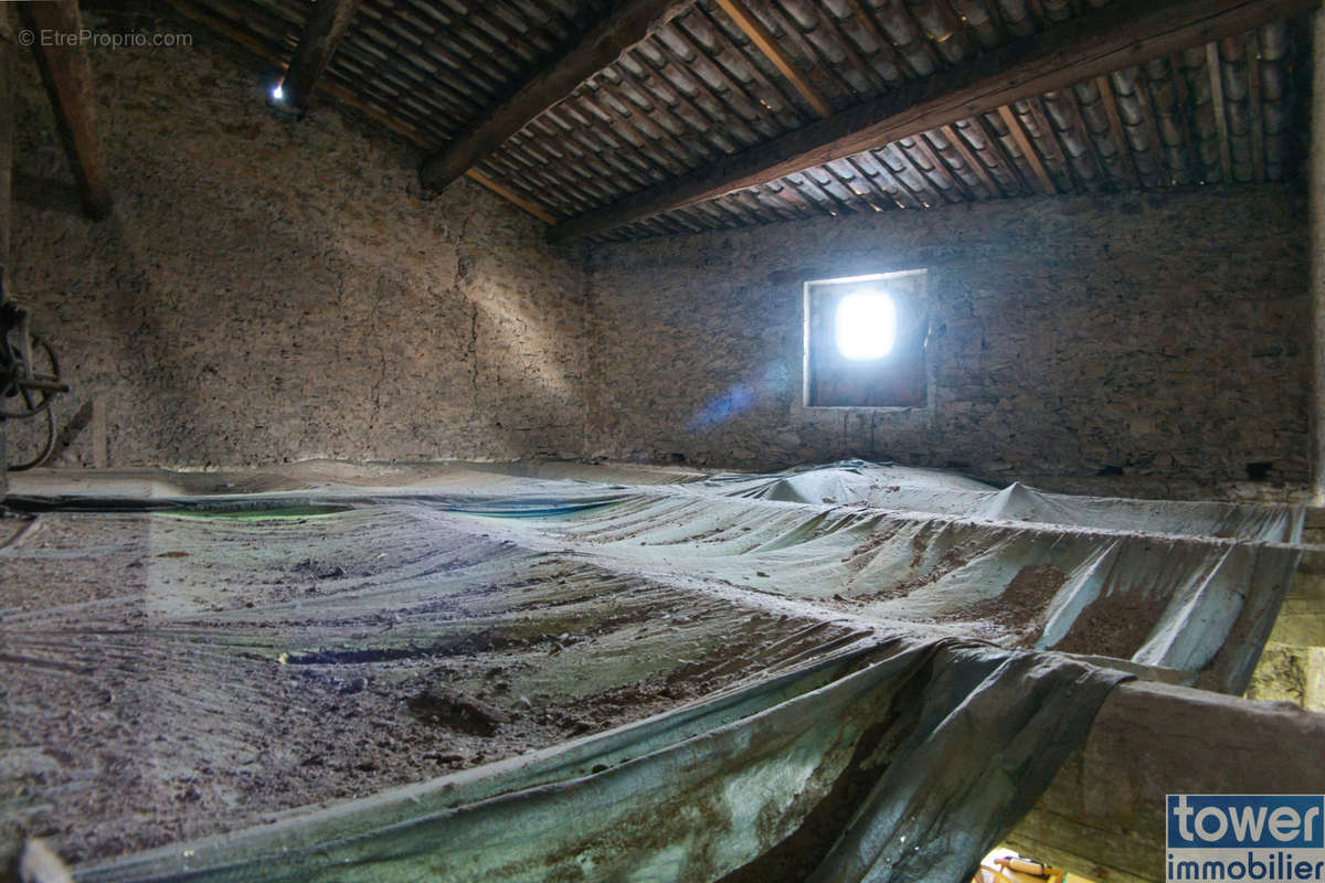 Maison à LEZIGNAN-CORBIERES