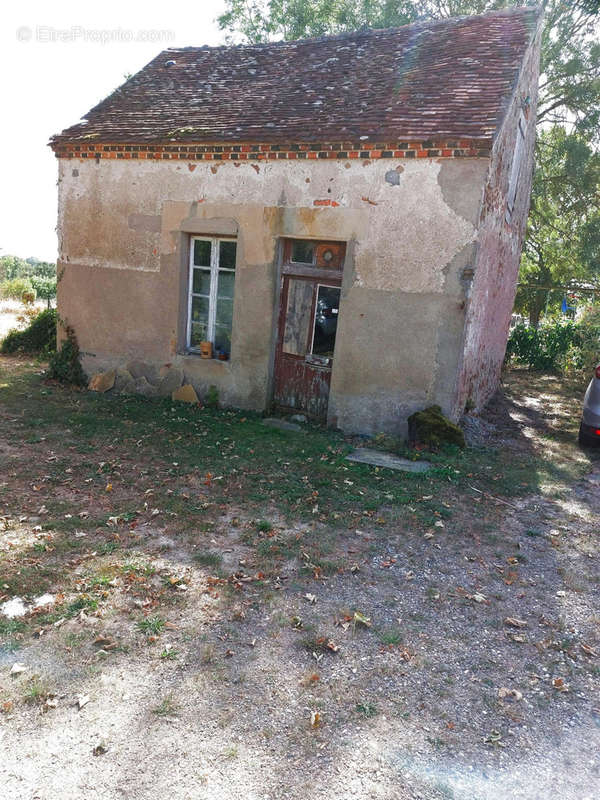 Maison à MONTILLY