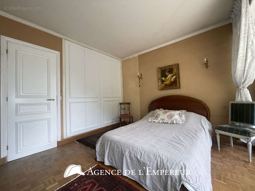 Appartement à RUEIL-MALMAISON