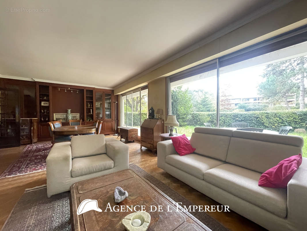 Appartement à RUEIL-MALMAISON