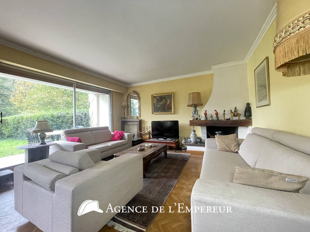 Appartement à RUEIL-MALMAISON