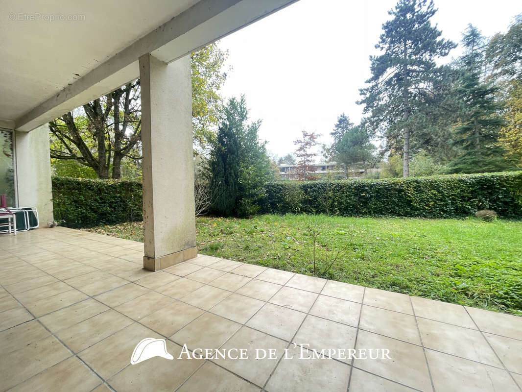 Appartement à RUEIL-MALMAISON