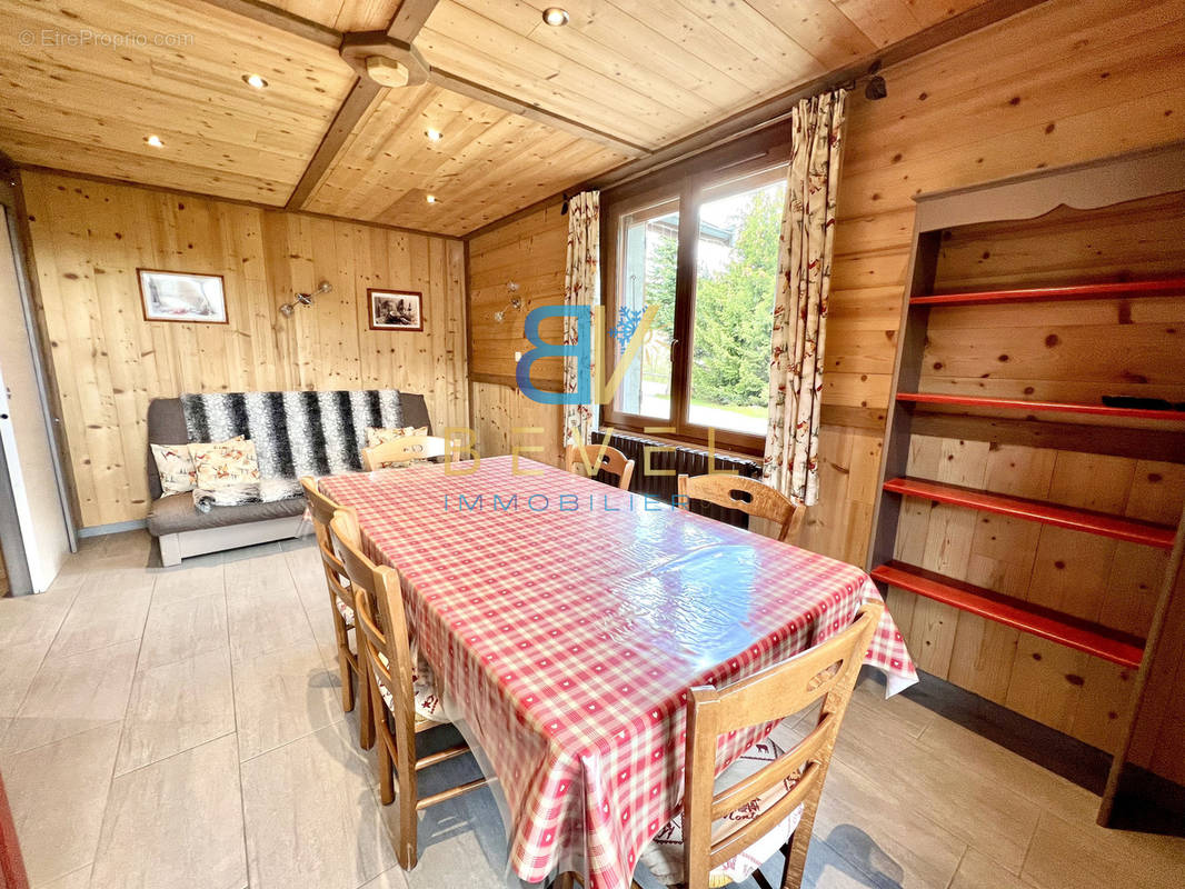 Appartement à FONTCOUVERTE-LA-TOUSSUIRE