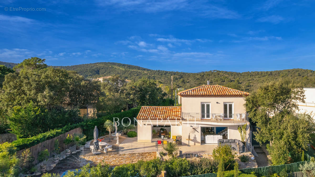 Maison à FREJUS