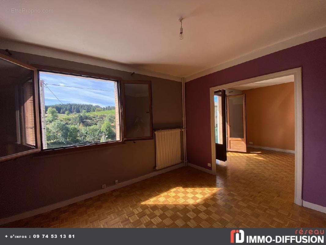 Appartement à LANGOGNE