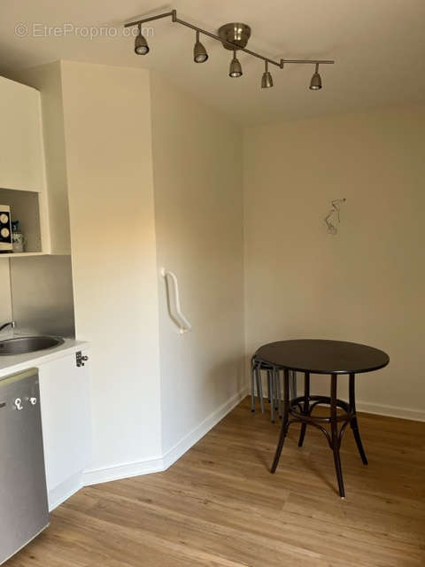 Appartement à PARIS-12E