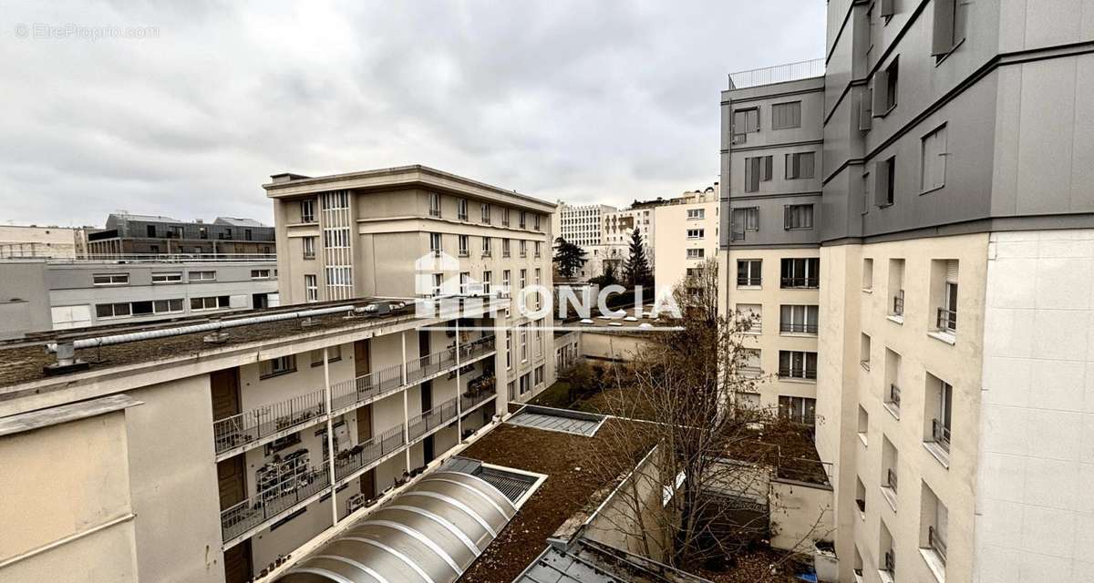 Appartement à PARIS-19E