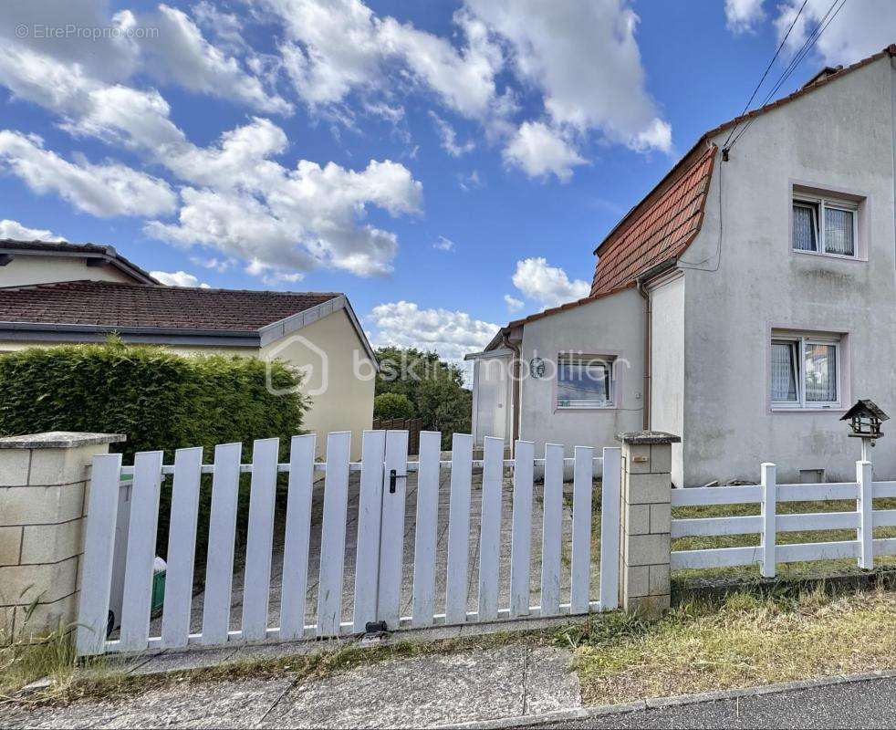 Maison à CREHANGE