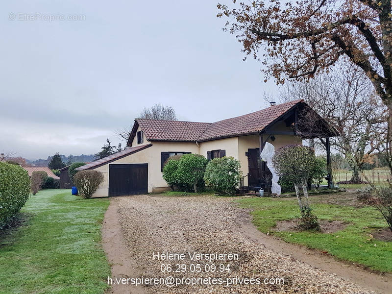 Maison à SIORAC-EN-PERIGORD