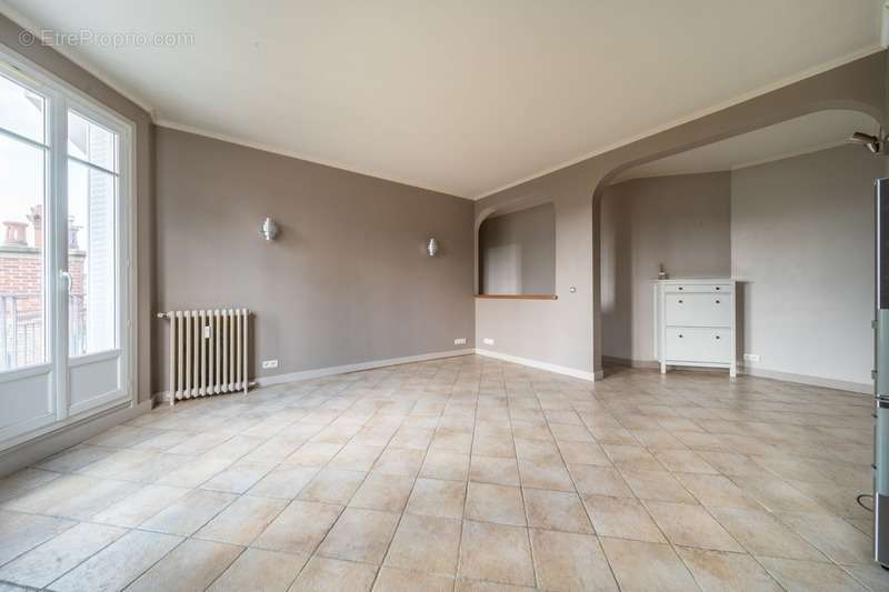 Appartement à RUEIL-MALMAISON