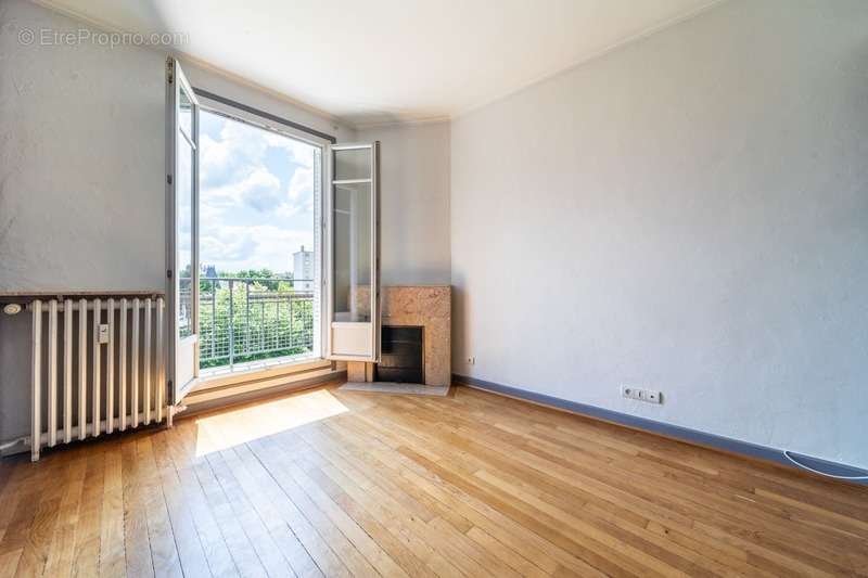 Appartement à RUEIL-MALMAISON