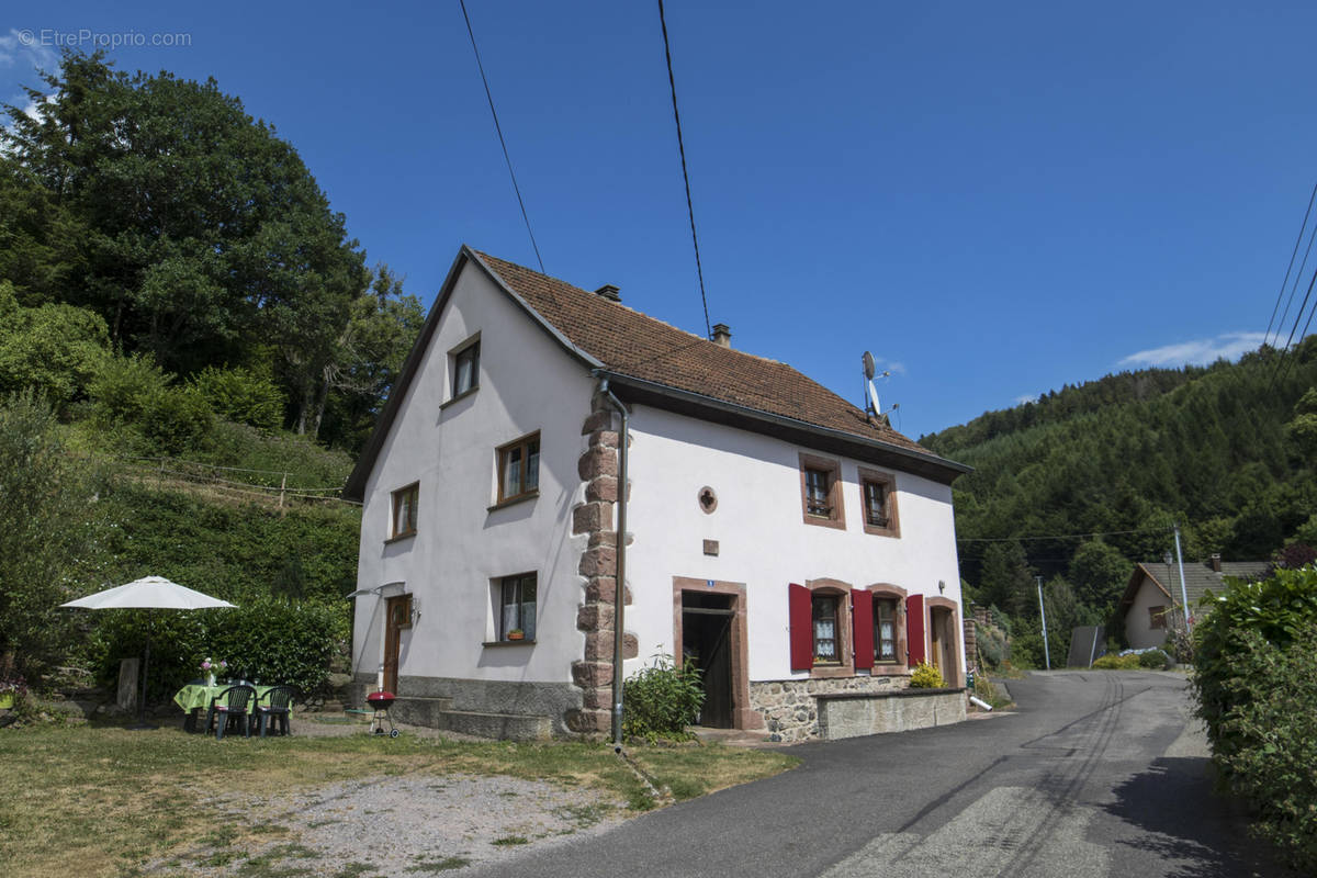 Maison à GRANDFONTAINE