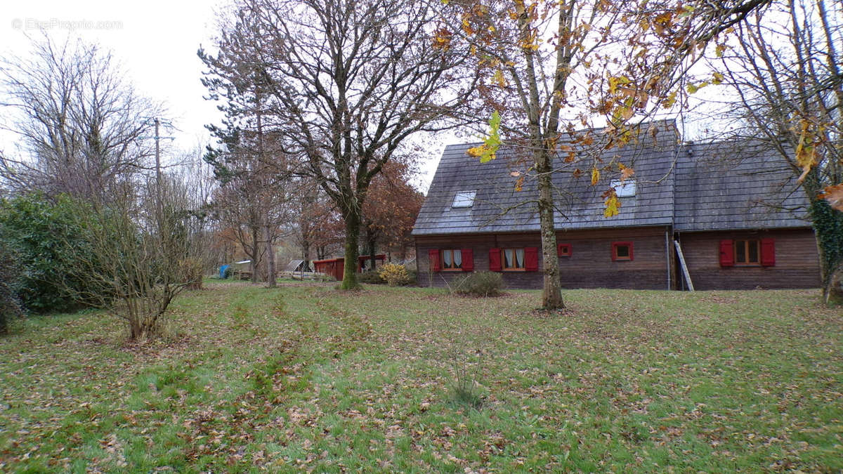 Maison à NERONDES